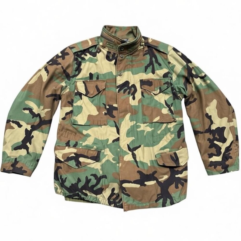 Vintage U.S. Army M65 Field Jacket Woodland Camo – Medium Regular Cold Weath 90s